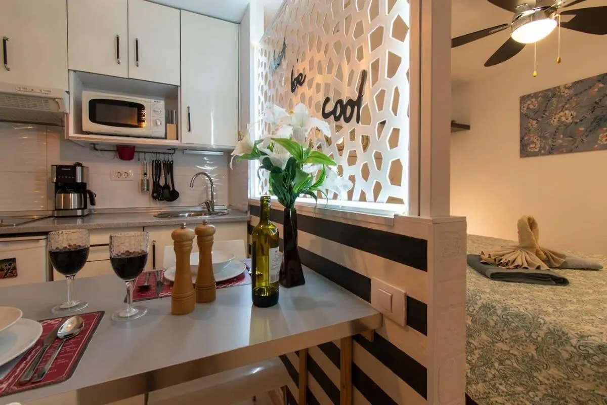 Borinquen 1 - Studio With Amazing Sea And Pool Views Playa Feñabe 0*,  Spanje